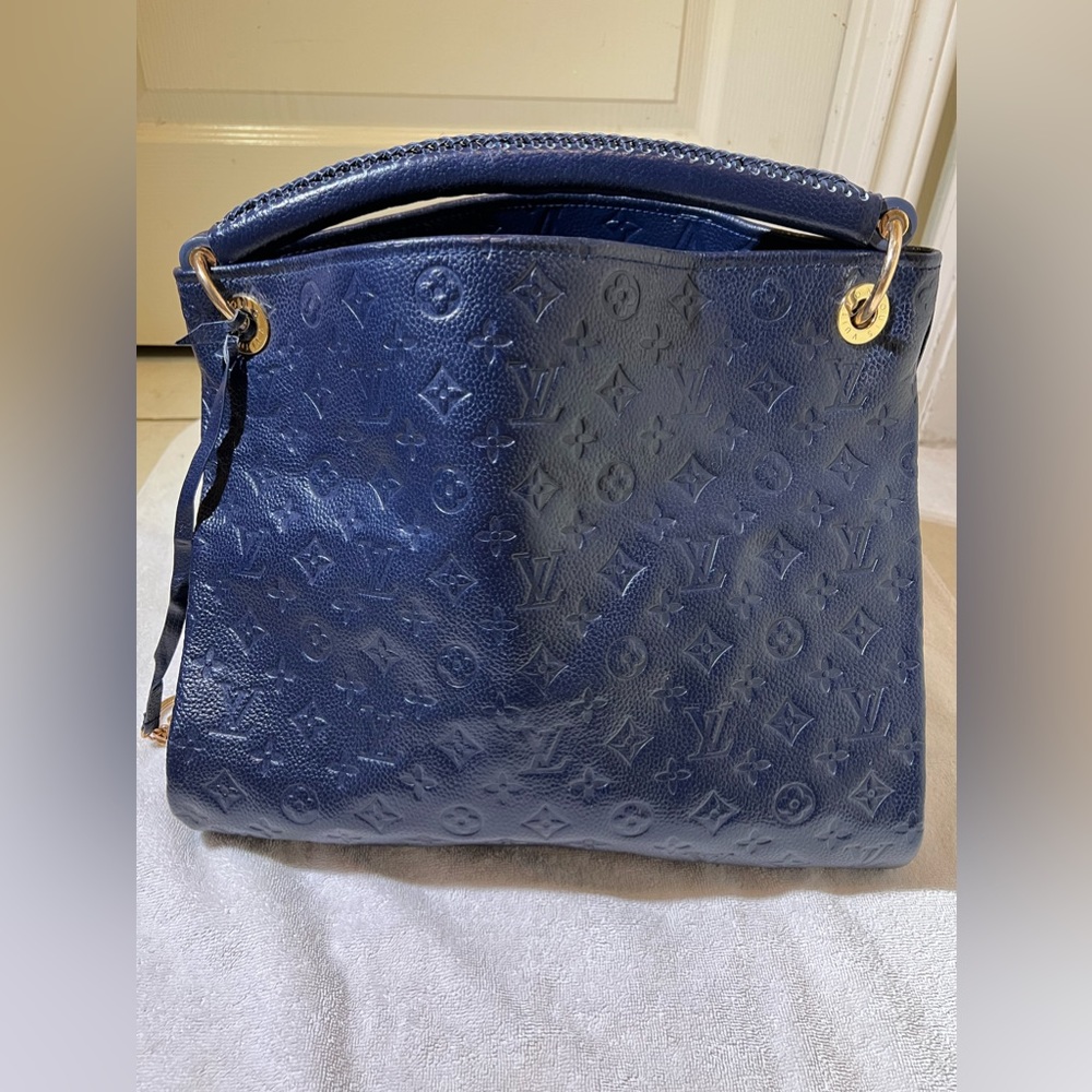 LOUIS VUITTON Monogram Empreinte Artsy MM